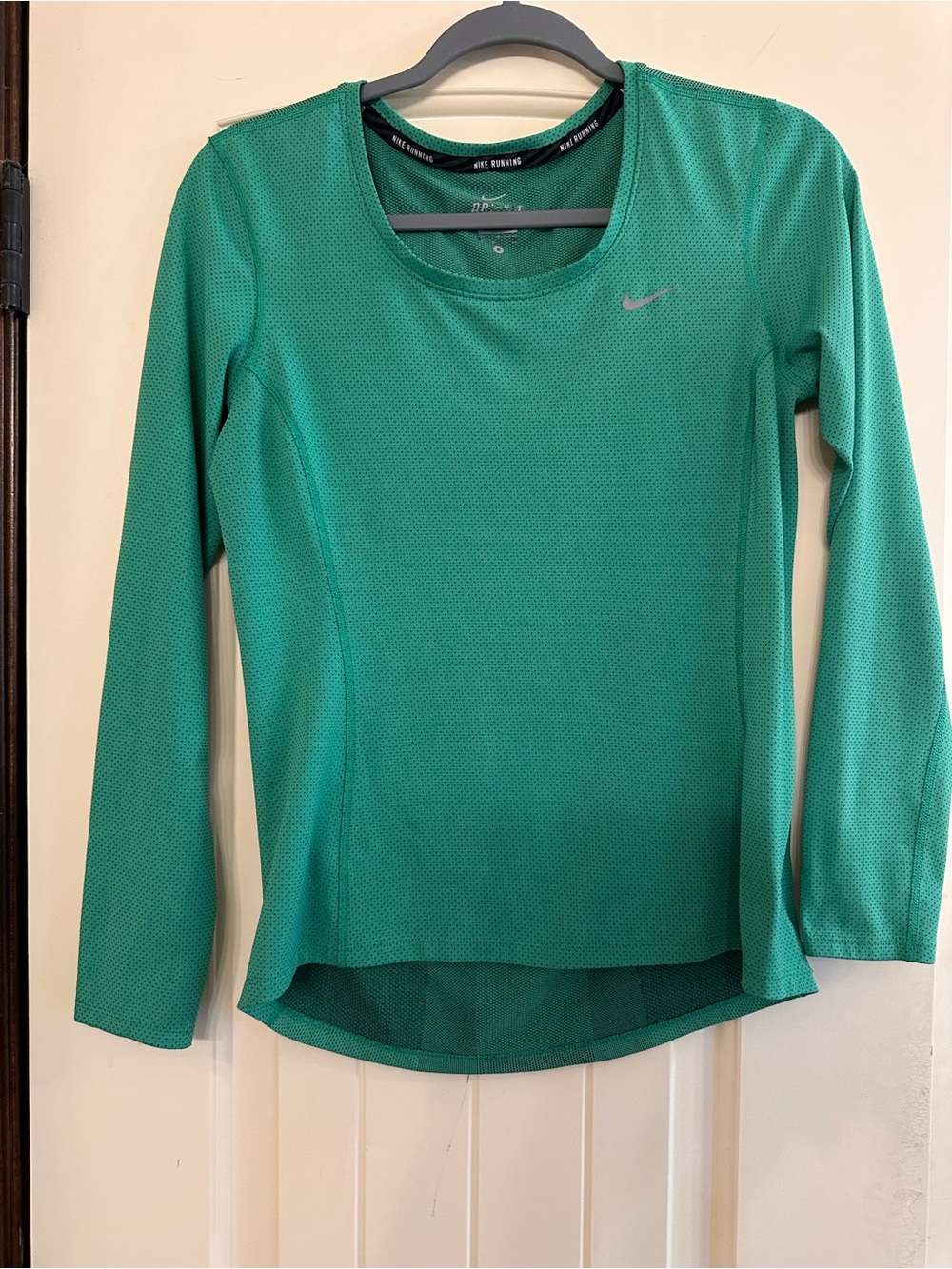 Nike Women's Long-Sleeve Performance Top - Teal Green